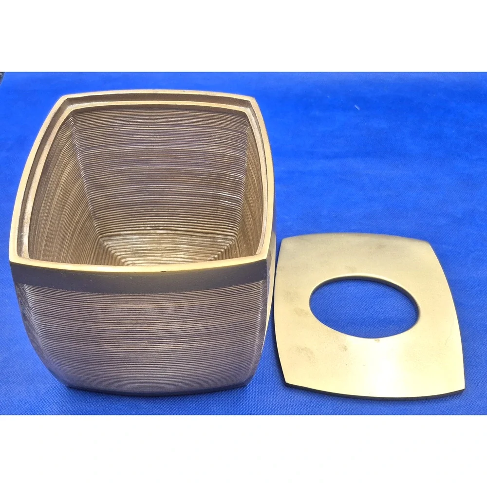 Nicole Miller Gold Crinkle Lucite Tissue Box Holder 6.5x6x6
